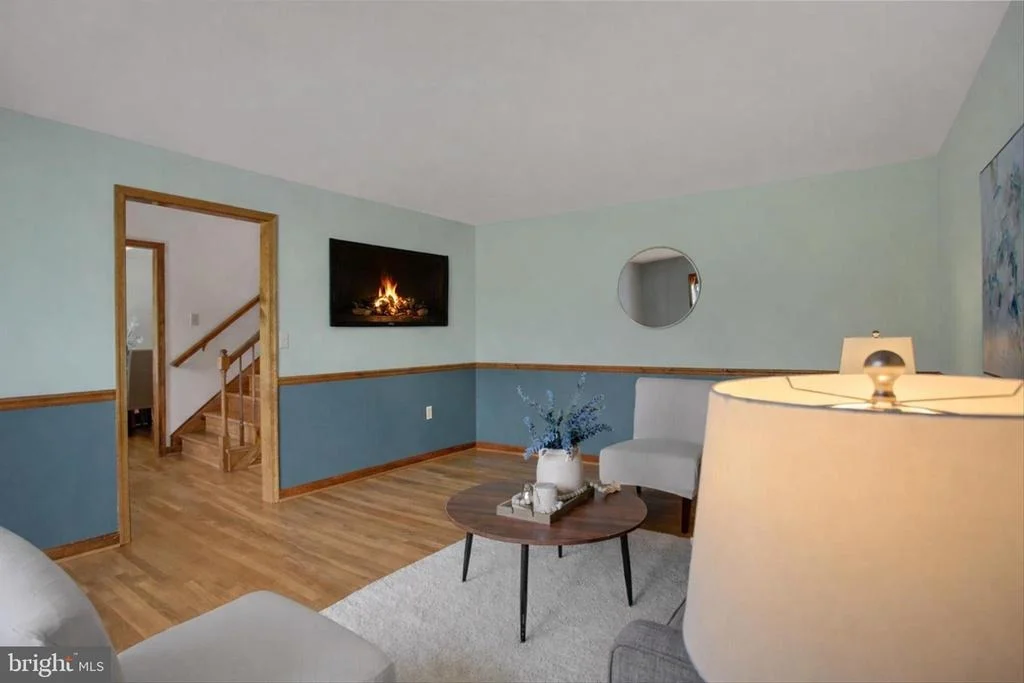 Photo of 8001 MAPLEVILLE ROAD