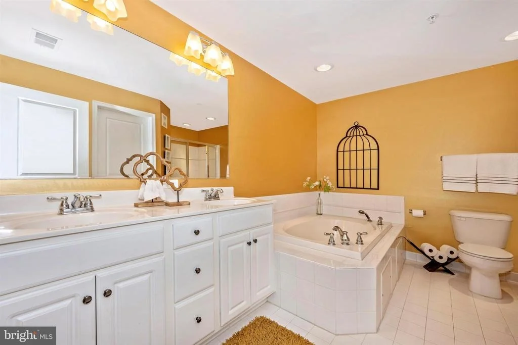 Photo of Unit 22A at 1790 POOLSIDE WAY