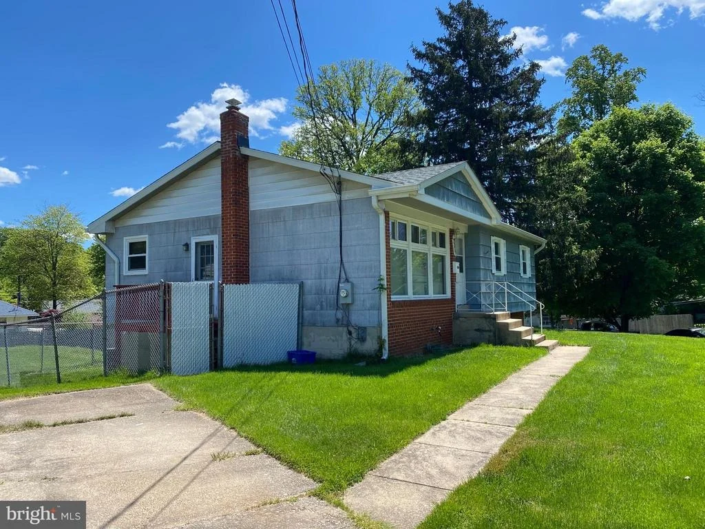 Photo of 13901 BAUER DRIVE
