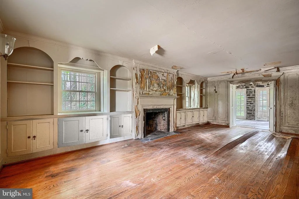 Photo of 15 W COLD SPRING LANE