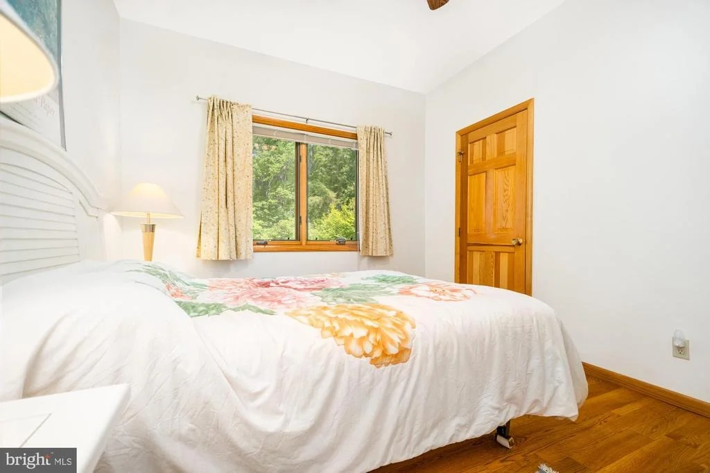 Photo of 2895 TURKEY NECK ROAD