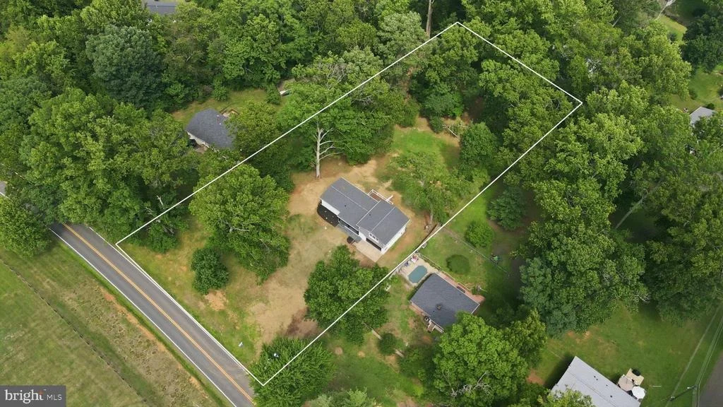 Photo of 7163 RILEY ROAD