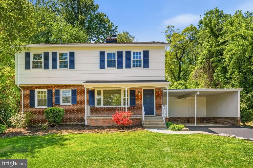 Photo of 10705 OAK PLACE