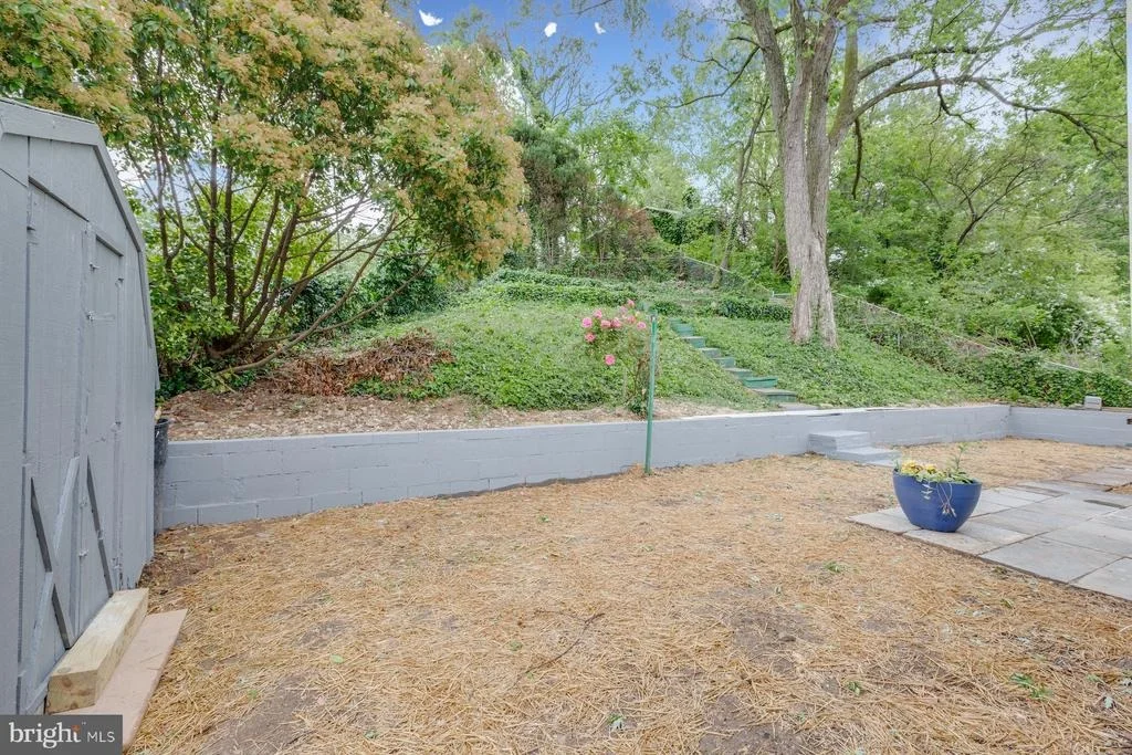 Photo of 2602 LORRING DRIVE