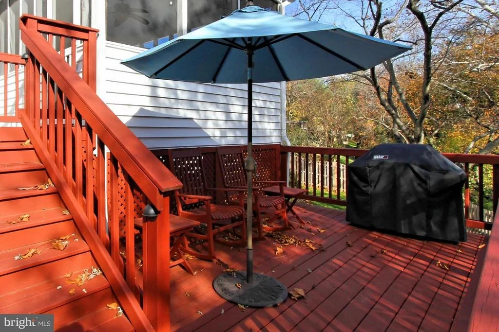 Photo of 4004 FEATHERSTONE PLACE