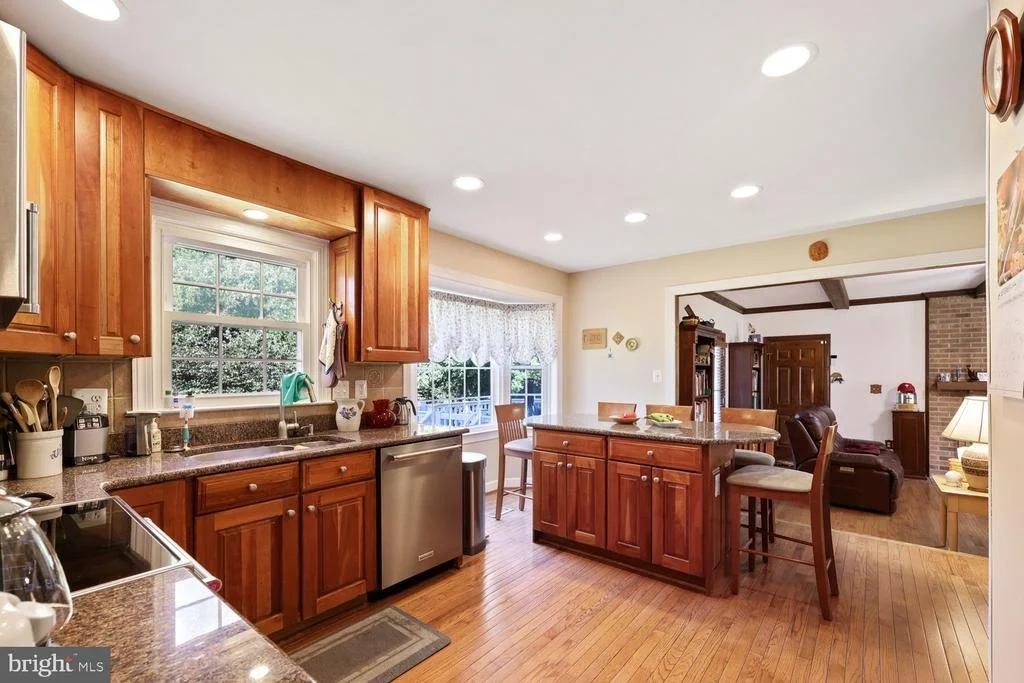 Photo of 10221 EAGLE LANDING COURT