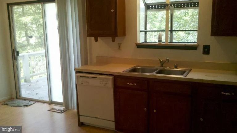 Photo of 11360 REDLANDS ROAD