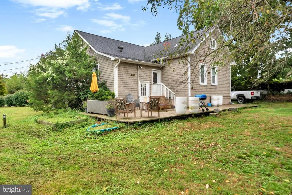 Photo of 8935 FAIRGROUND ROAD