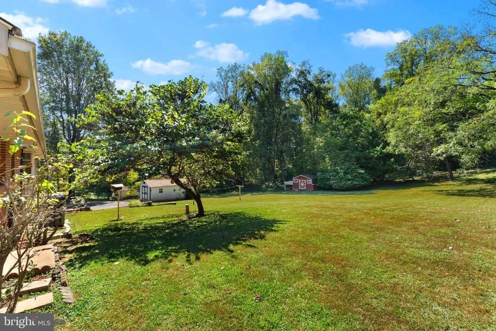 Photo of 194 RED HILL ROAD