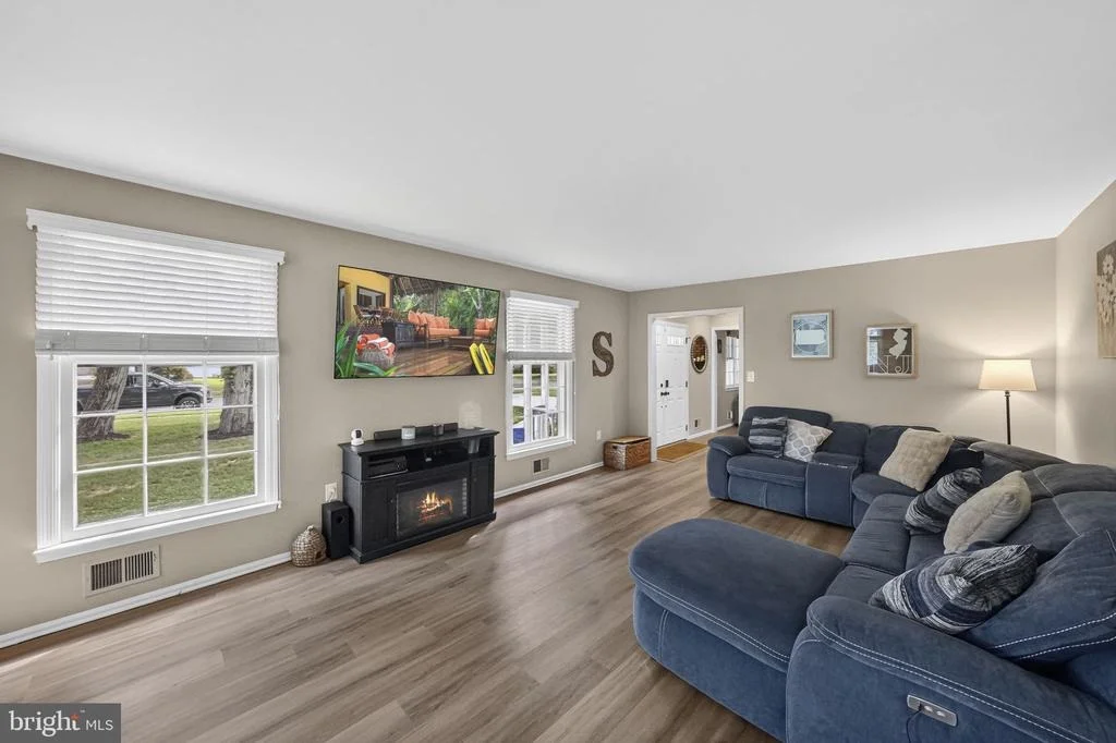 Photo of 11 RIVERVIEW DRIVE