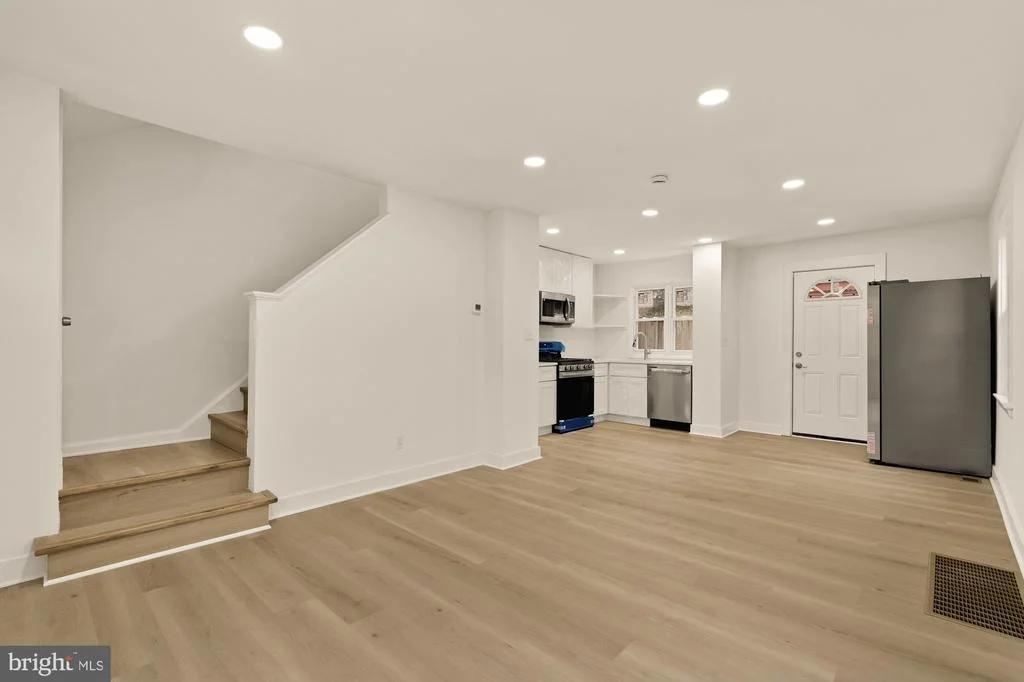 Photo of 4620 B STREET SE