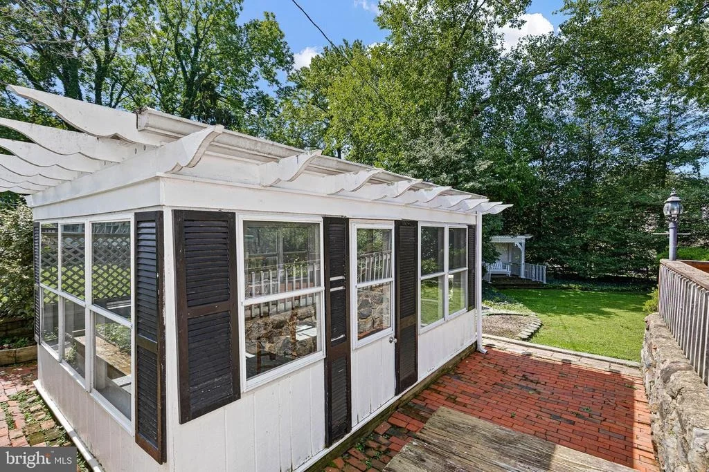 Photo of 1110 WEBSTER DRIVE