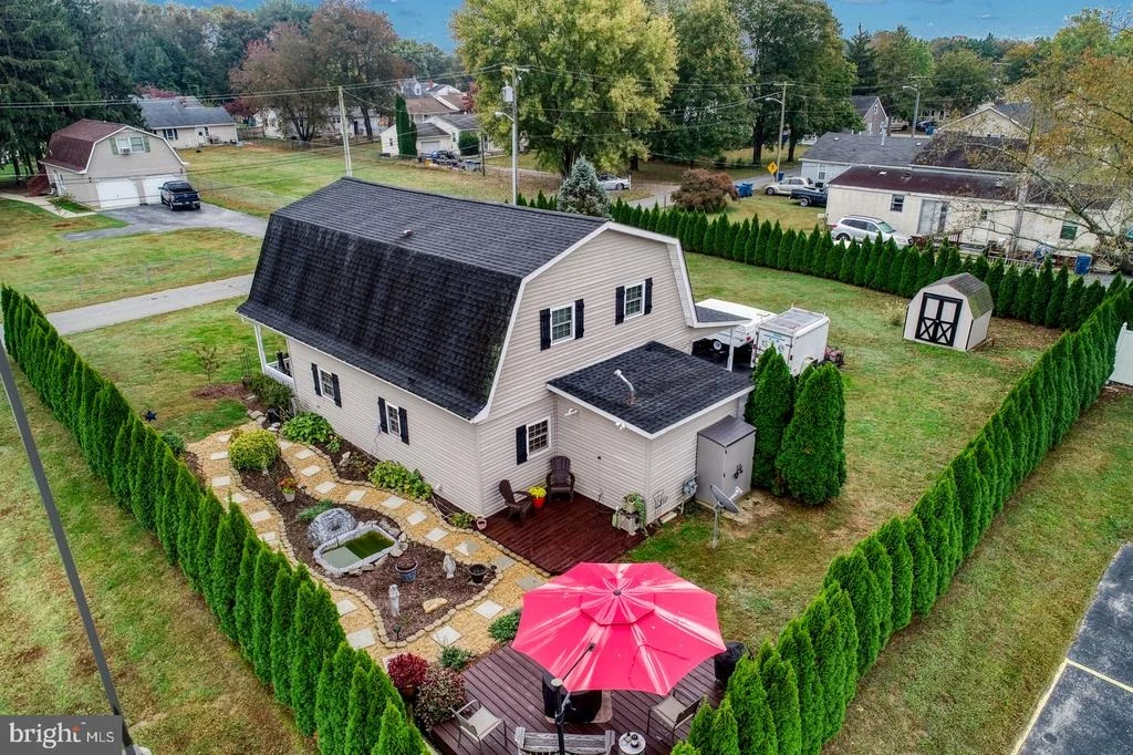 Photo of 18 PRATTIS STREET