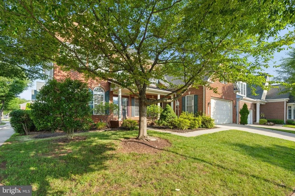 Photo of 3830 GLEN EAGLES DRIVE