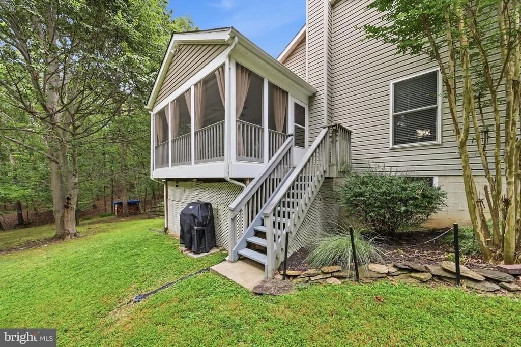 Photo of 18664 RIVERGATE ROAD