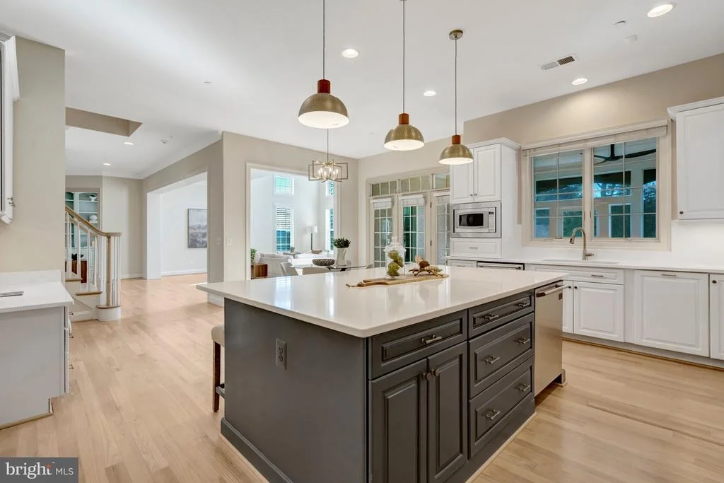 Photo of 1318 KURTZ ROAD