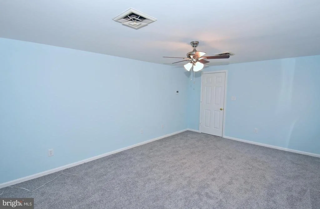 Photo of 4011 GROSSE POINT DRIVE