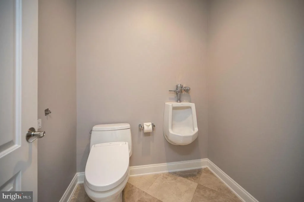 Photo of 206 MADISON CIRCLE