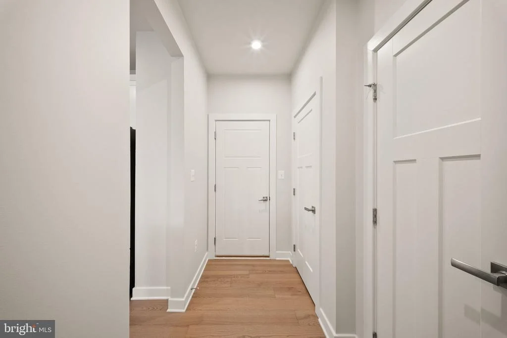 Photo of 1008 HEADQUARTERS WAY