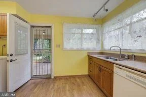 Photo of 321 SOUTHWEST DRIVE