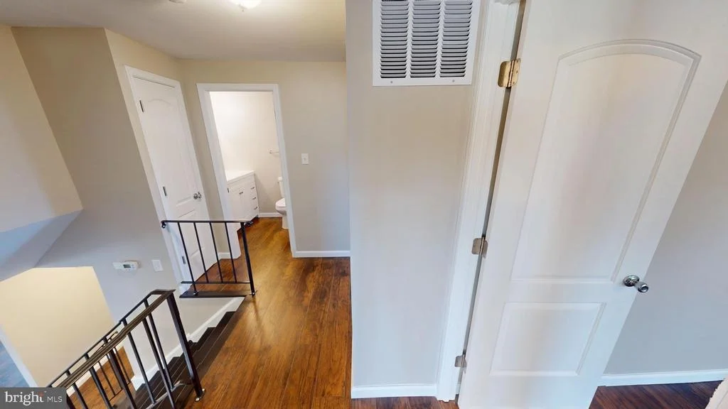 Photo of 5014 NICHOLAS ROAD