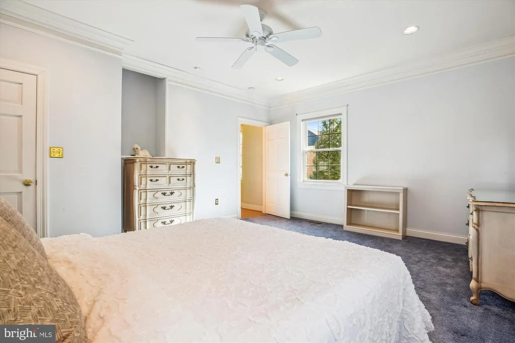 Photo of 4116 BEVERLY ROAD