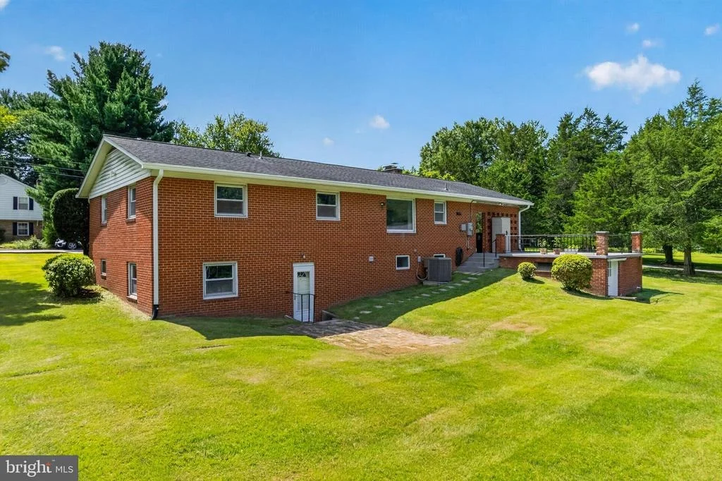 Photo of 6308 JULIE PLACE
