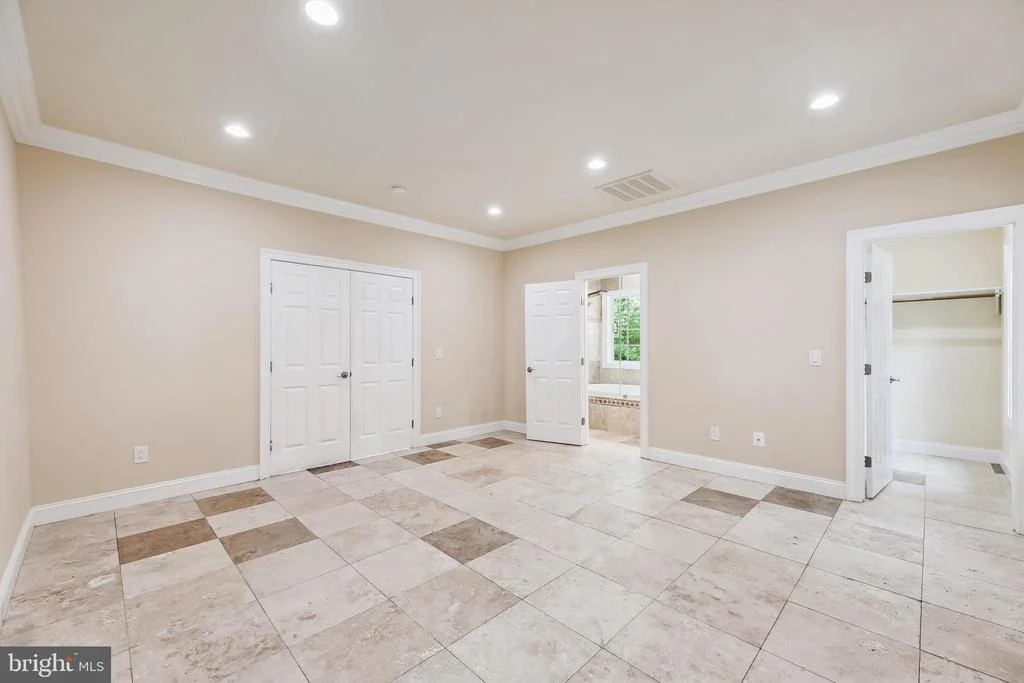 Photo of 12792 YATES FORD ROAD