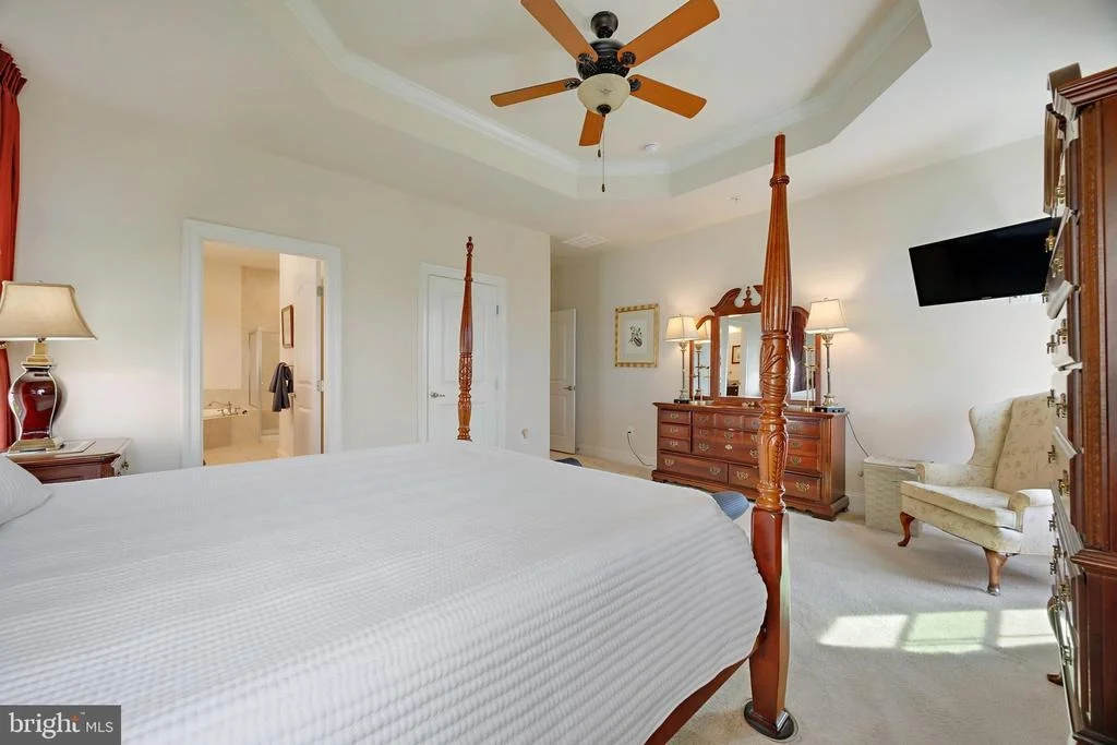 Photo of 2926 LEVEE DRIVE