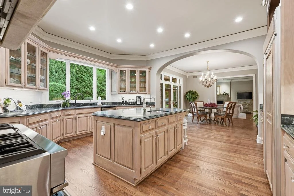 Photo of 1204 DAVISWOOD DRIVE