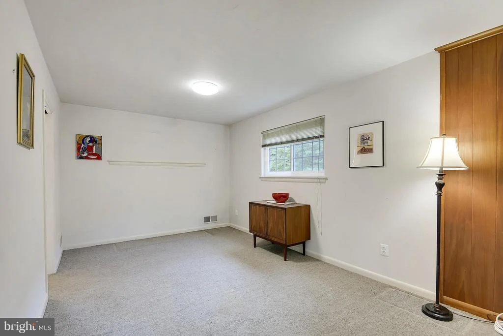 Photo of 9517 FLOWER AVENUE