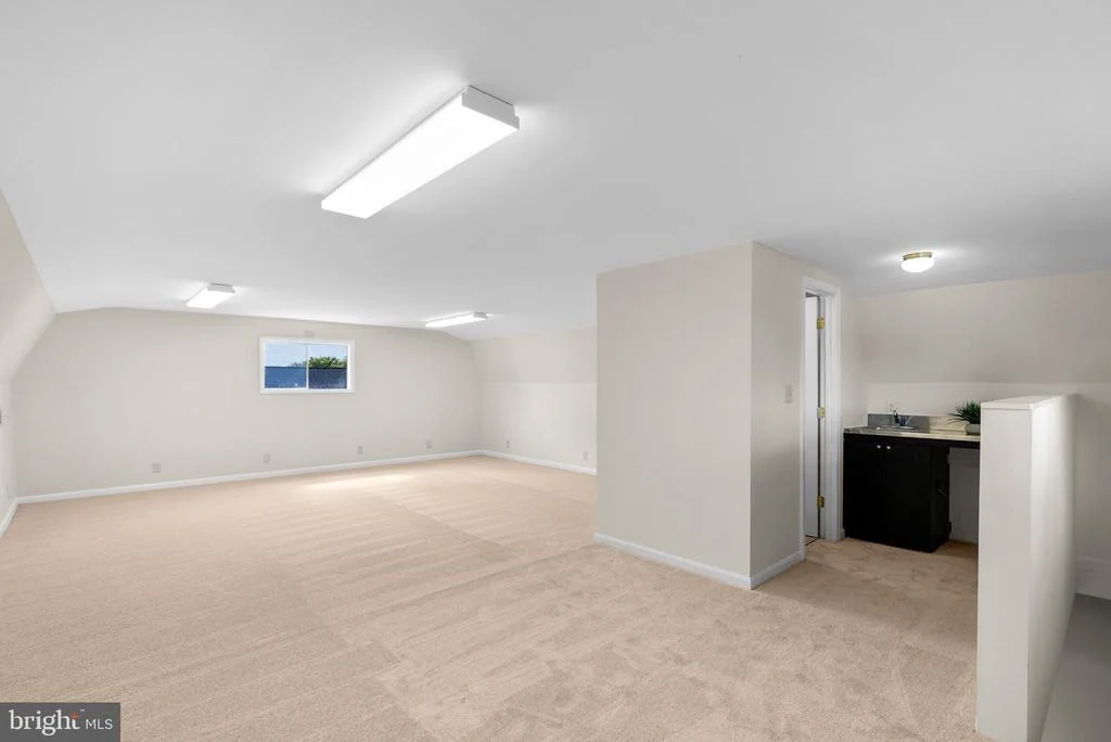 Photo of 12707 HOLDRIDGE ROAD
