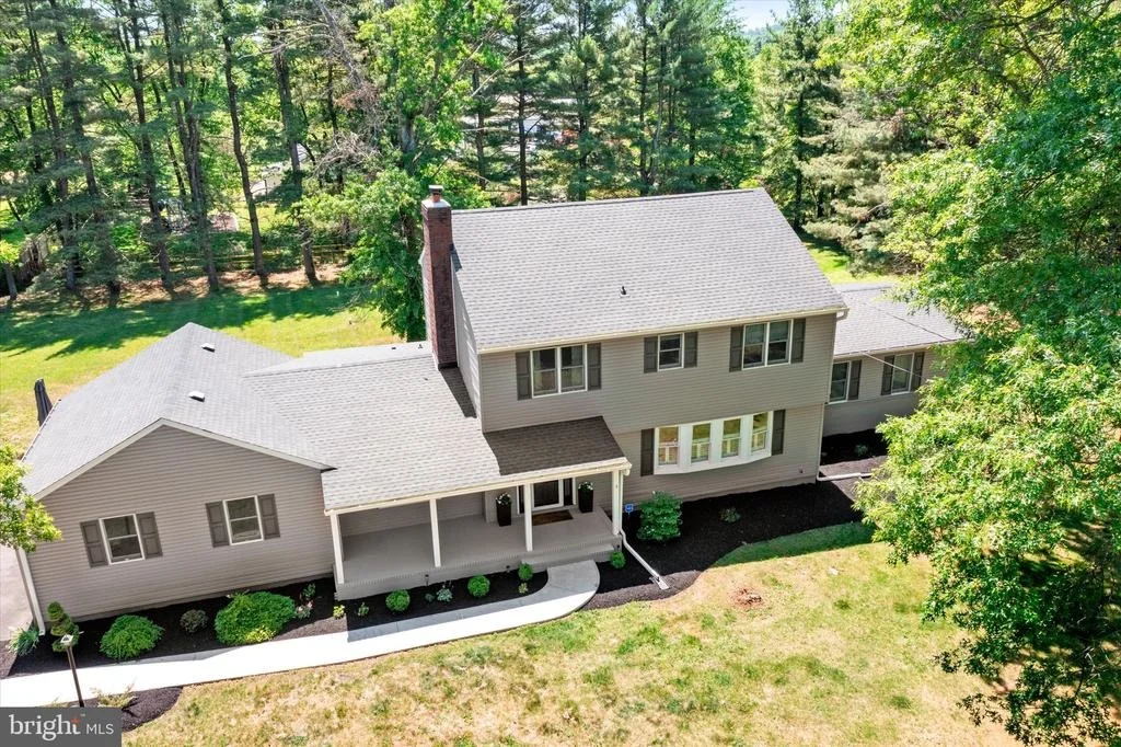 Photo of 5 SKYFIELD DRIVE