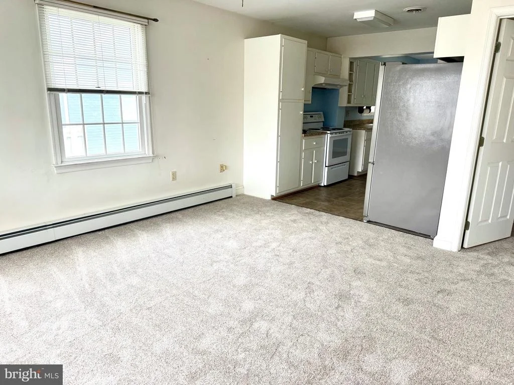 Photo of 9 E 13TH STREET