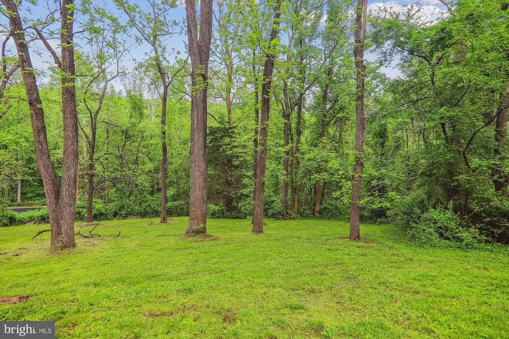 Photo of 1820 TUCKER LANE