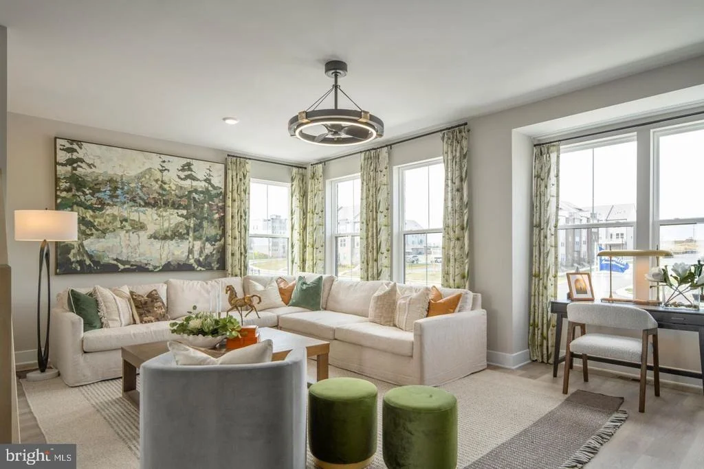 Photo of 11331 HYPATIA LOOP