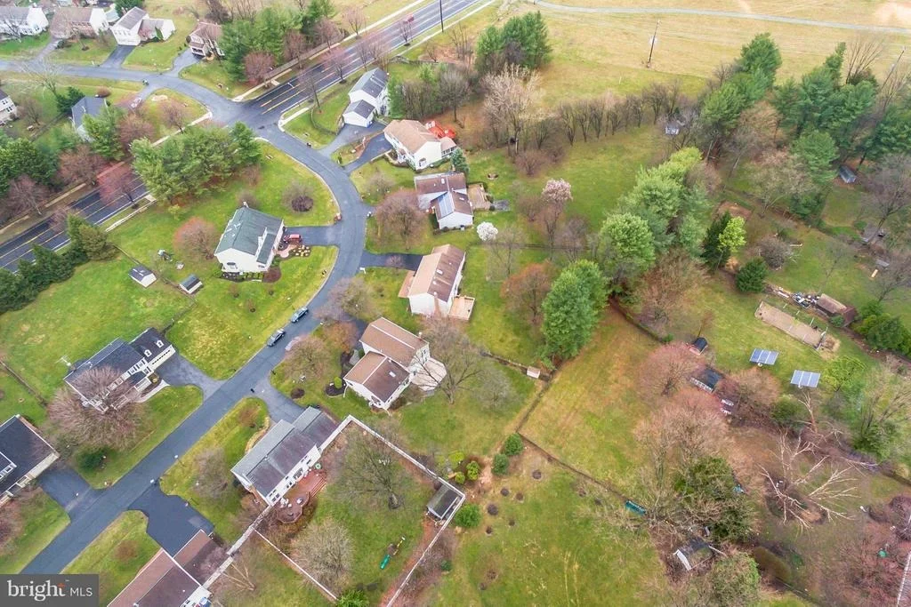 Photo of 17412 EVANGELINE LANE