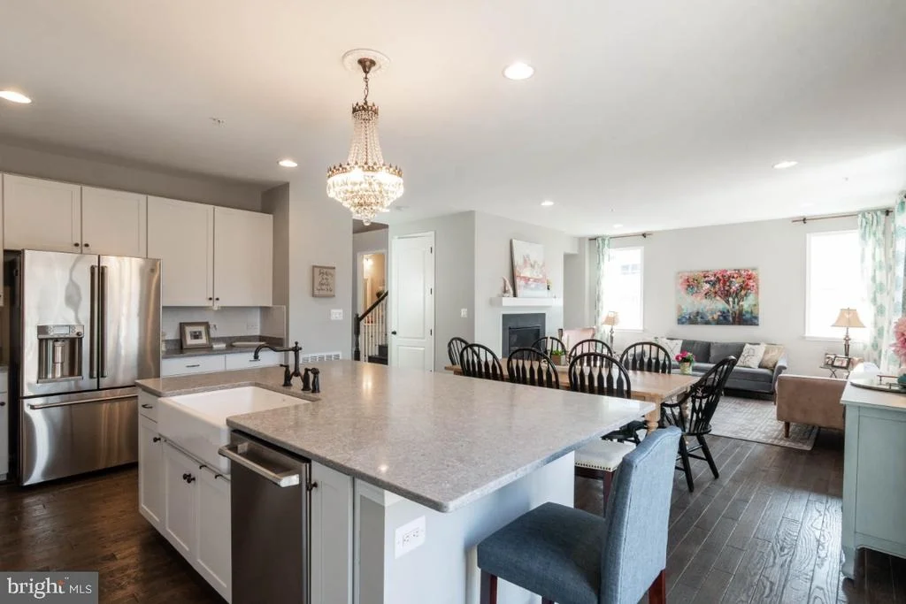Photo of 1504 TOUCHARD DRIVE
