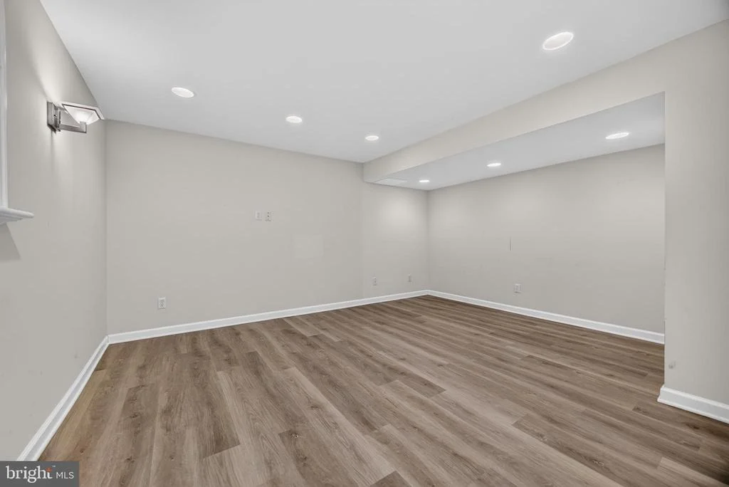 Photo of 1340 BLUEGRASS WAY
