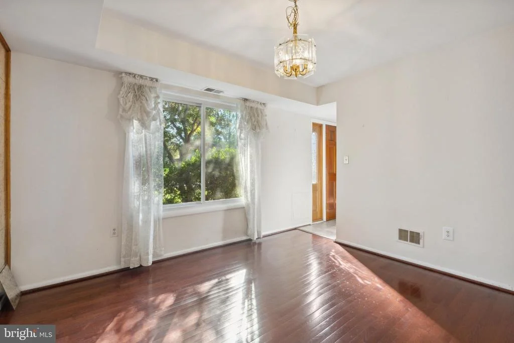 Photo of 18700 CONSIDINE DRIVE