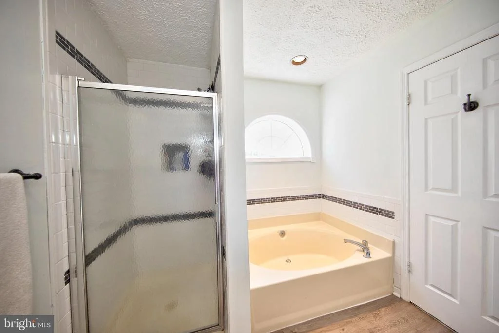 Photo of 1407 VALLEY FORGE WAY