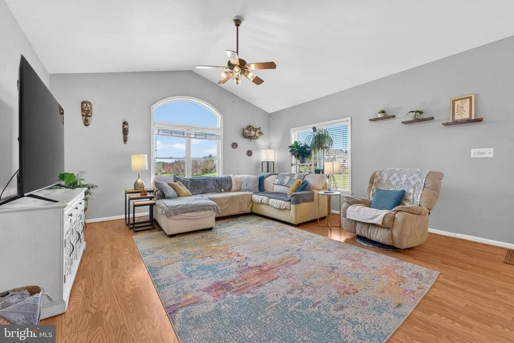 Photo of 7453 OPAL ROAD
