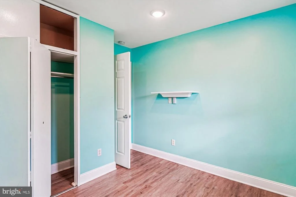 Photo of 417 WHITE OAK PLACE