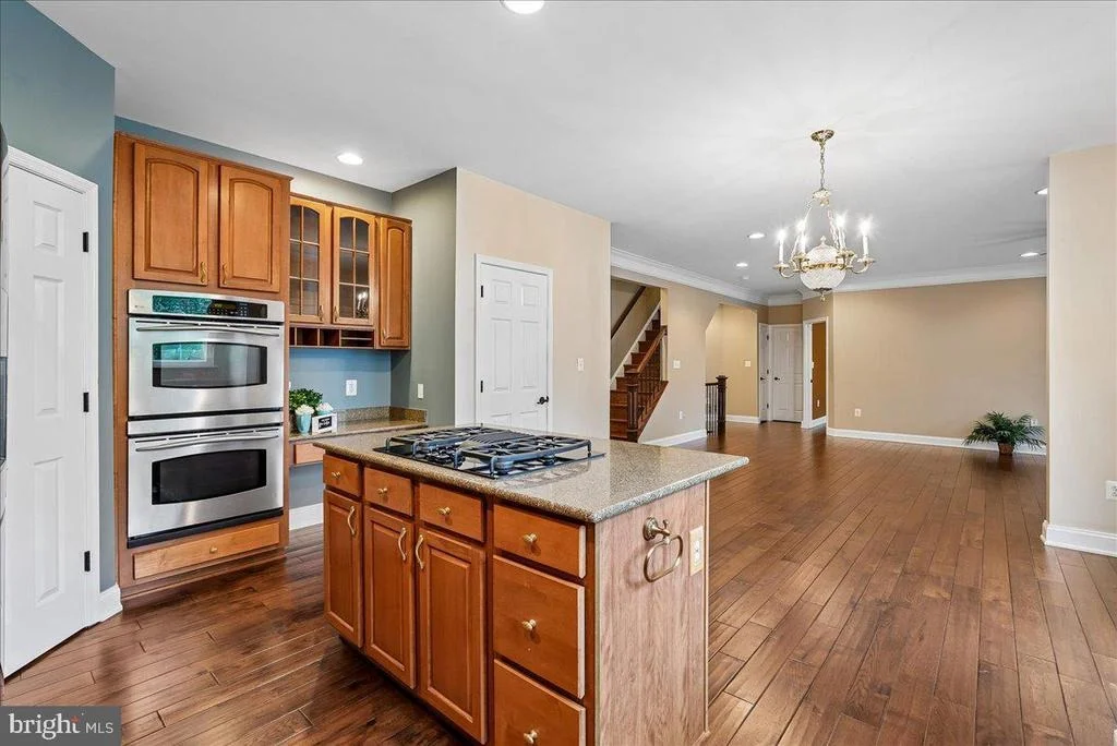 Photo of 320 N CONSTITUTION WAY
