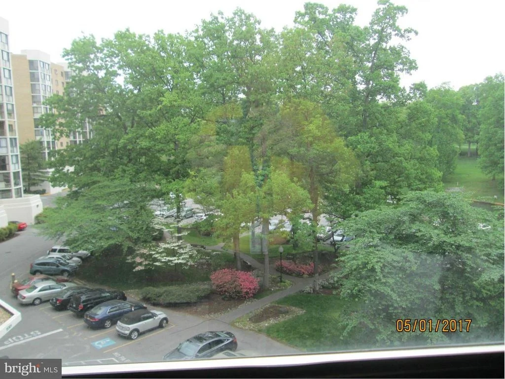 Photo of Unit 1405 at 15101 INTERLACHEN DRIVE