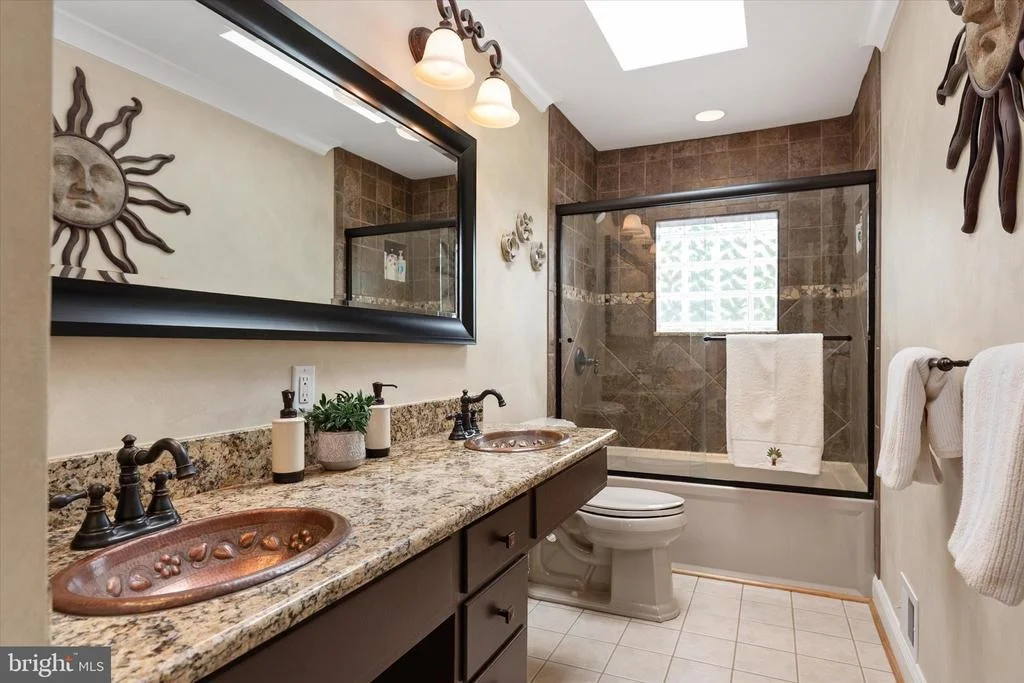 Photo of 508 WALNUT DRIVE