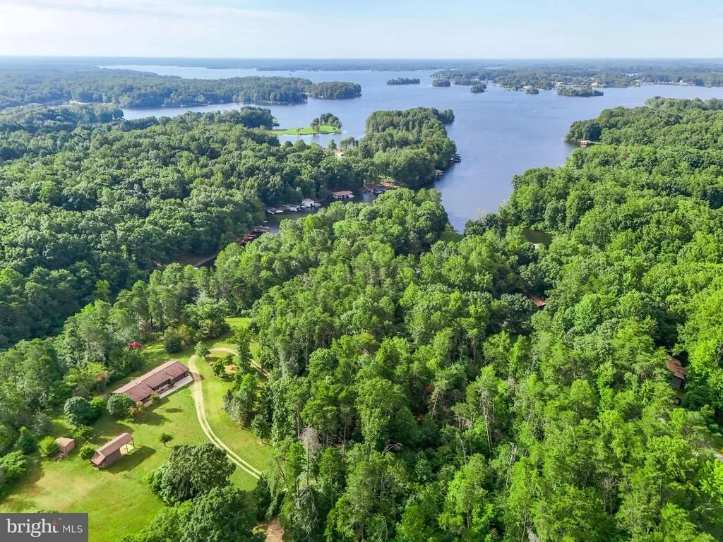 Photo of 3807 BEAR TREE LANE
