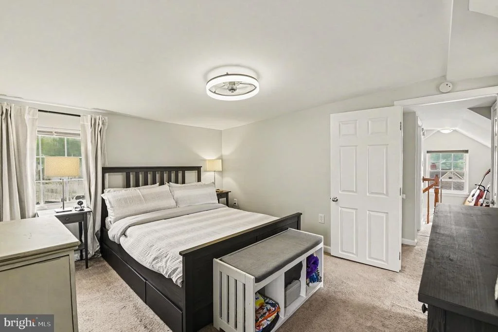 Photo of 3167 BAYBRIAR ROAD