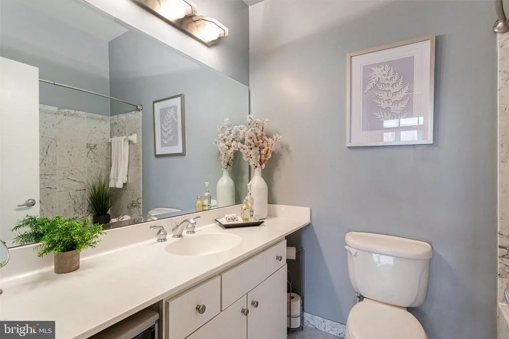 Photo of Unit 3 at 2363 CHAMPLAIN STREET NW