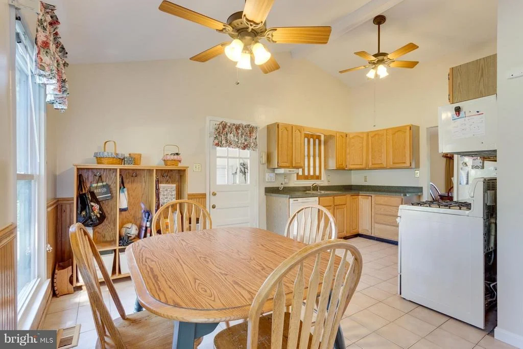 Photo of 16009 WALLINGFORD ROAD